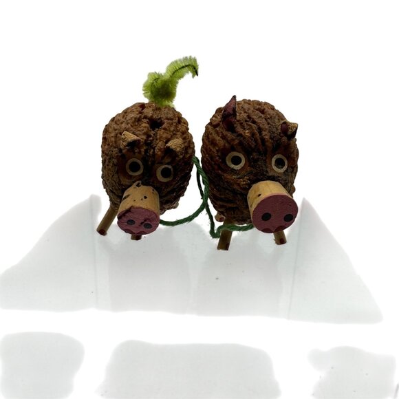 Vintage Handmade Walnut Shell Pig Figurines  Set Of 2 Folk Art Animals - Picture 1 of 5